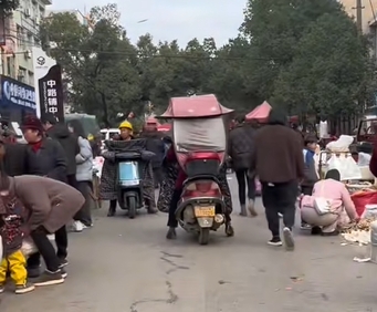 中路铺镇集市