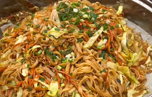中路铺镇炒面