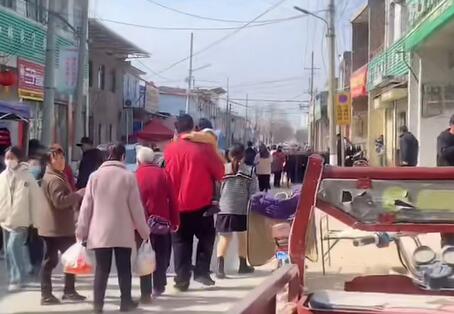 三张镇集市