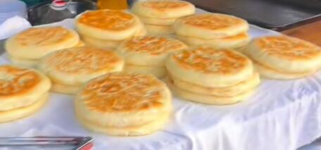 鸡足山镇烧饼