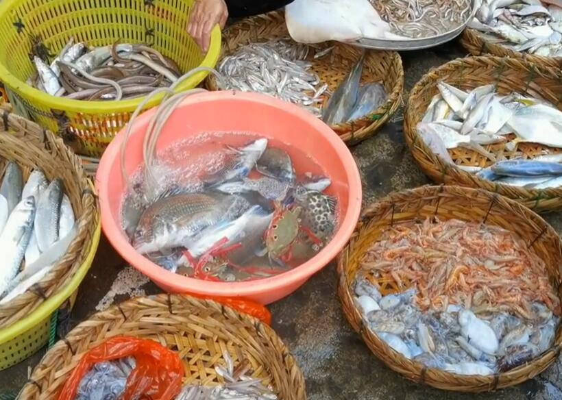东门市场海鲜摊